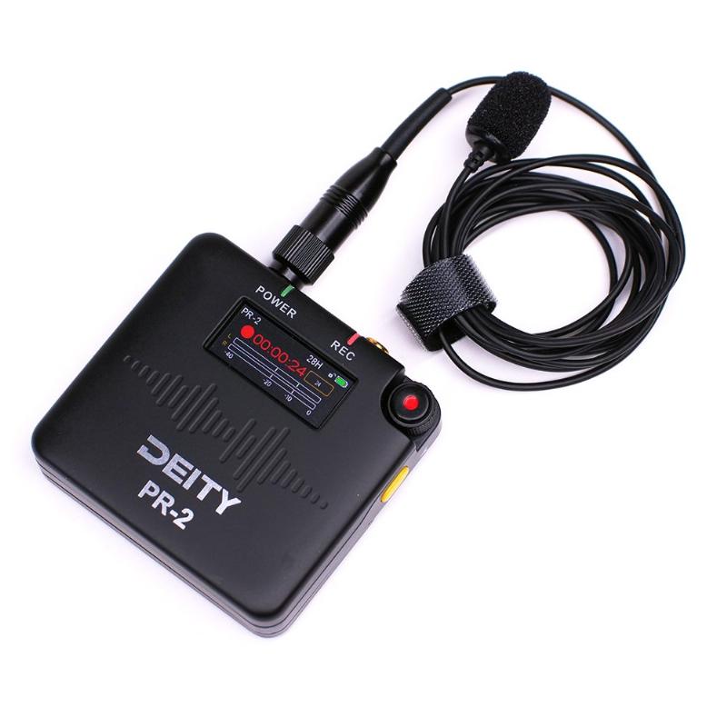 Các thiết bị cần thiết để thu âm hát trong đám cưới như microphone, máy ghi âm, tai nghe.